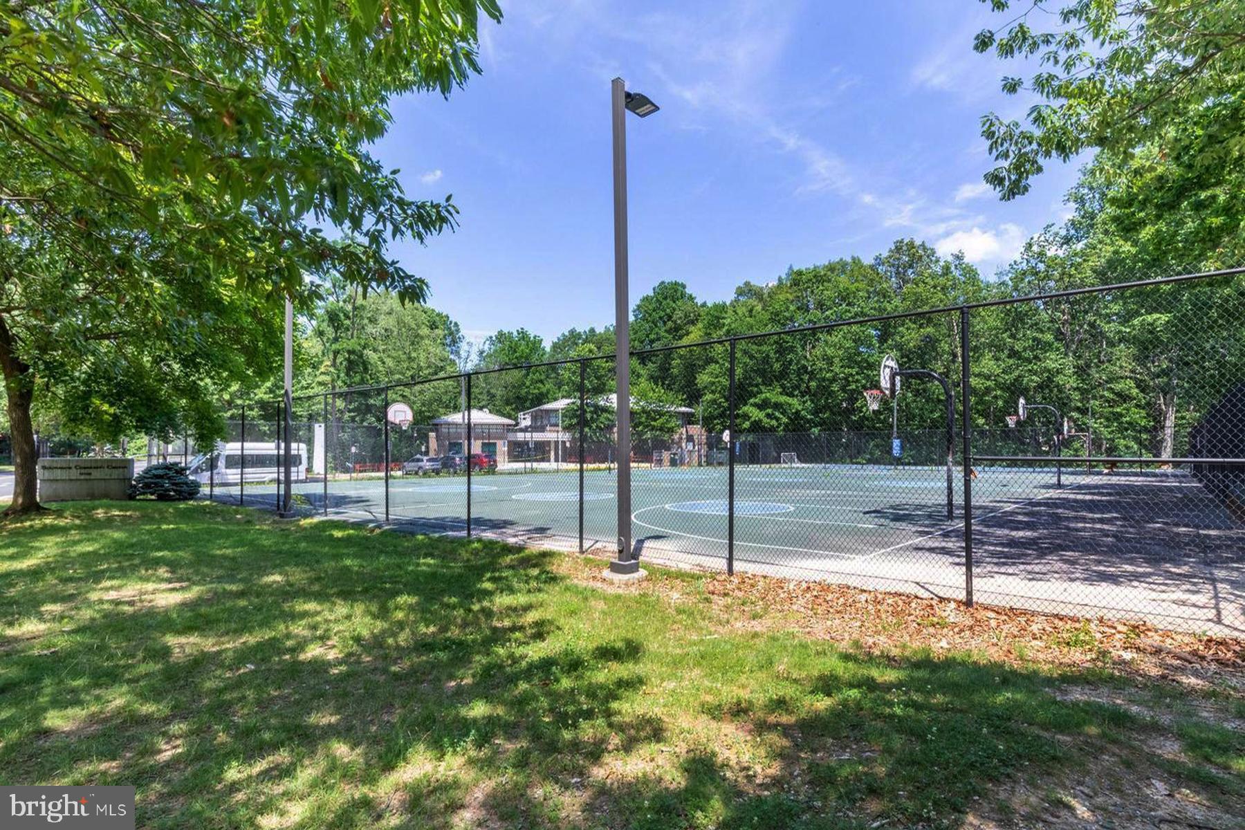 2177 White Cornus Lane Reston, VA 20191 - Photo 26 of 34 Gallery Image 26