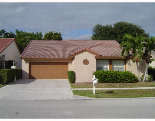 10057 Country Brook Road Boca Raton, FL 33428 - Photo 1 of 3 Exterior Front