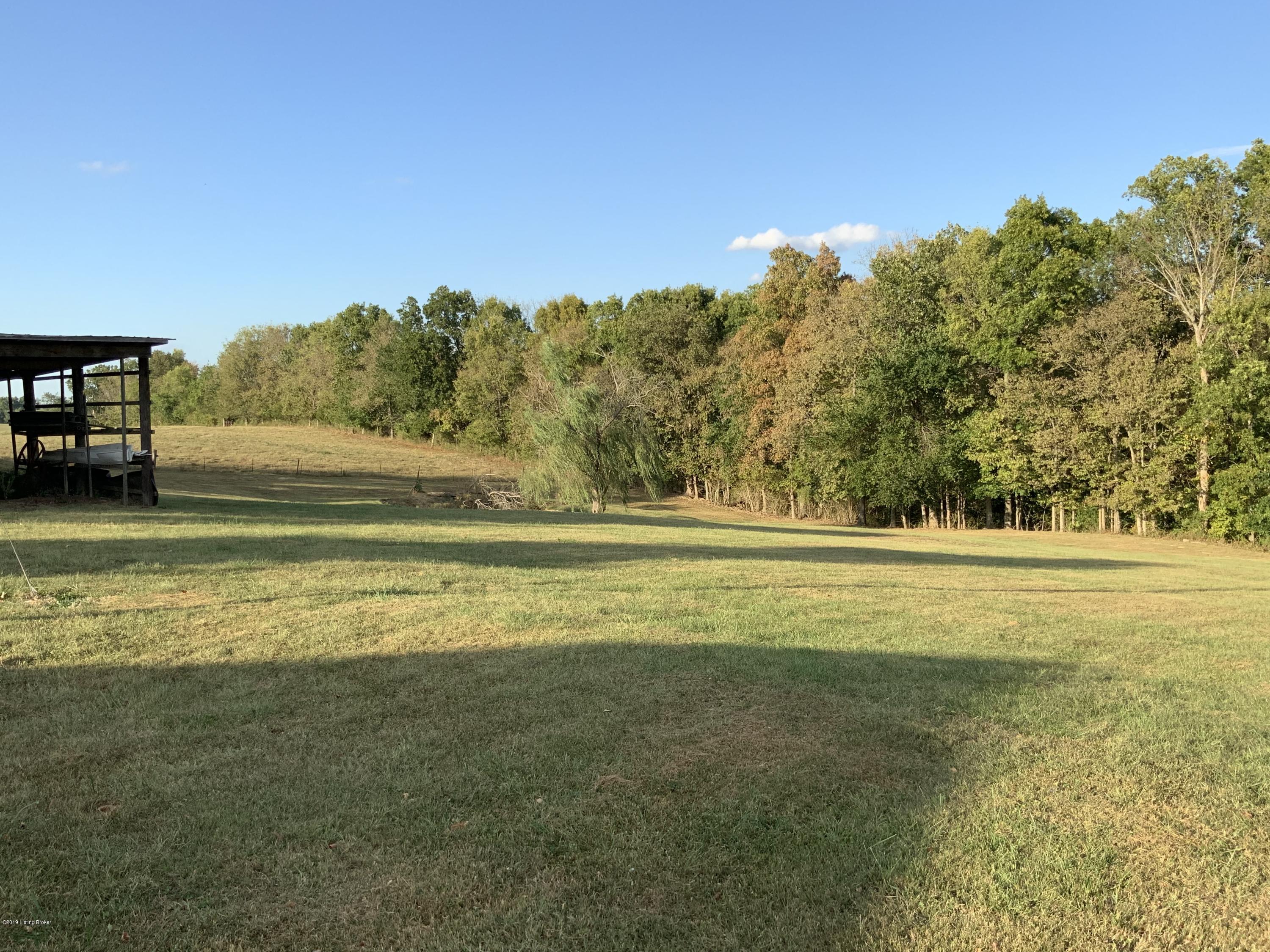 5010 Lake Jericho Road Smithfield, KY 40068 - Photo 7 of 26 811D50EE-D8F2-438C-B404-B3DCA8166637