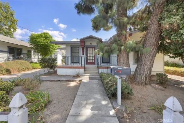 $1,049,000 | 7606 Pickering Avenue, Whittier, CA 90602