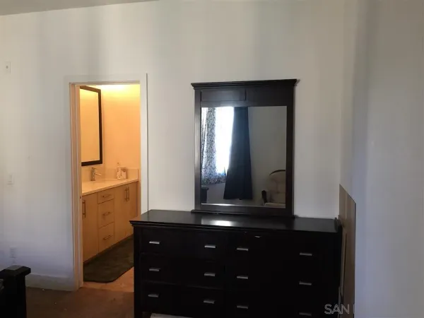 $4,595 | 1660 Fairlead Avenue, Carlsbad, CA 92011