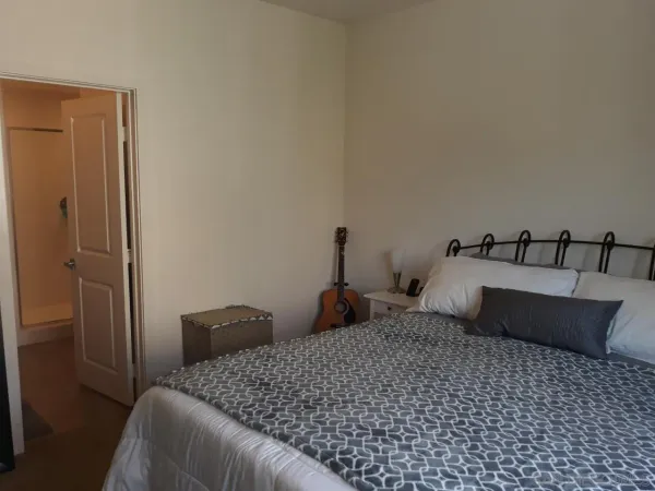 $4,595 | 1660 Fairlead Avenue, Carlsbad, CA 92011