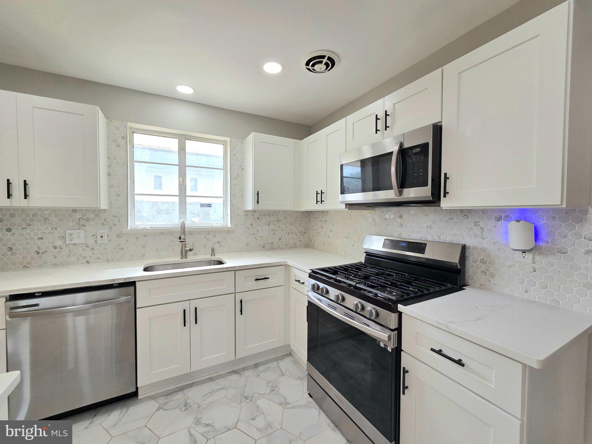 5311 Montgomery Street Springfield, VA 22151 - Photo 9 of 24 Gallery Image 9