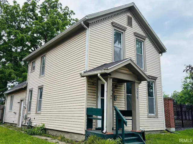 $1,200 | 1210 Union Street, Fort Wayne, IN 46802