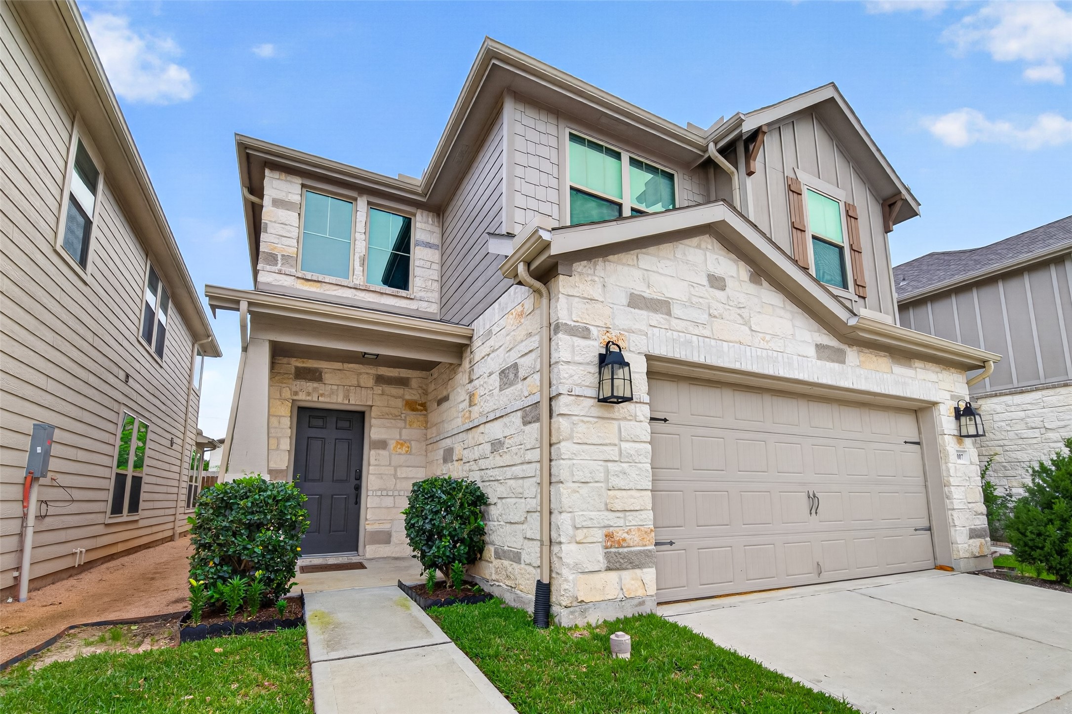 4007 Delta Rose Street Houston, TX 77018 - Photo 3 of 48