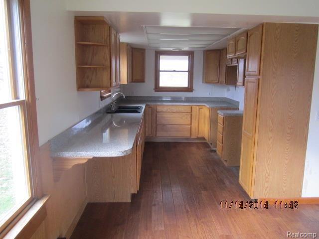 4986 Skelton Road Columbiaville, MI 48421 - Photo 10 of 14 4986 Skelton kitchen.jpg