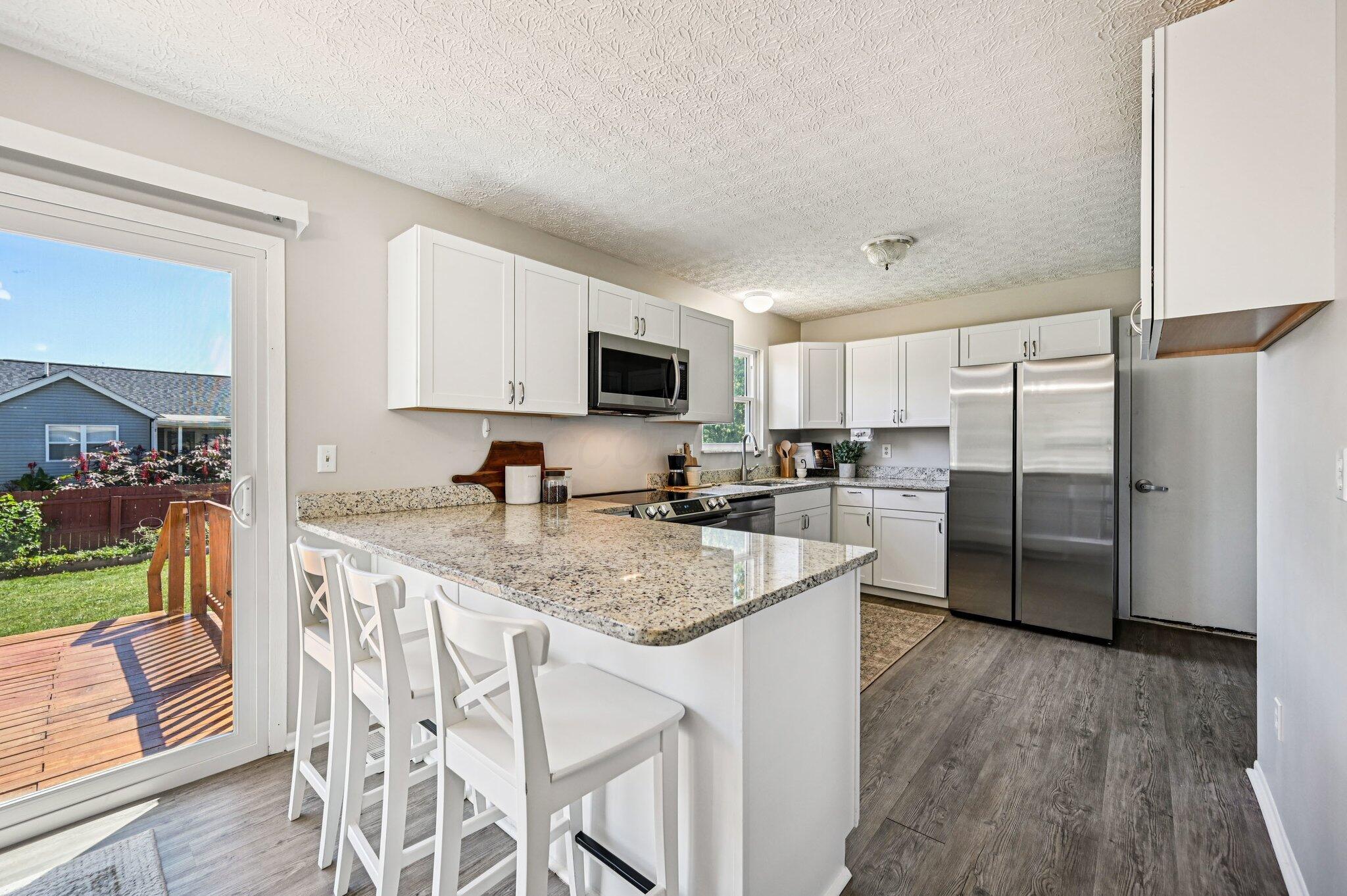 866 Riggsby Road Galloway, OH 43119 - Photo 7 of 34 Kitchen