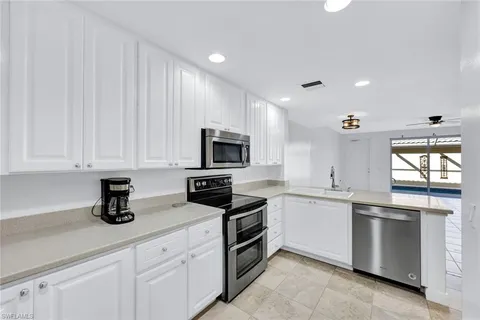 $415,000 | 15395 Laughing Gull Lane, Bonita Springs, FL 34135