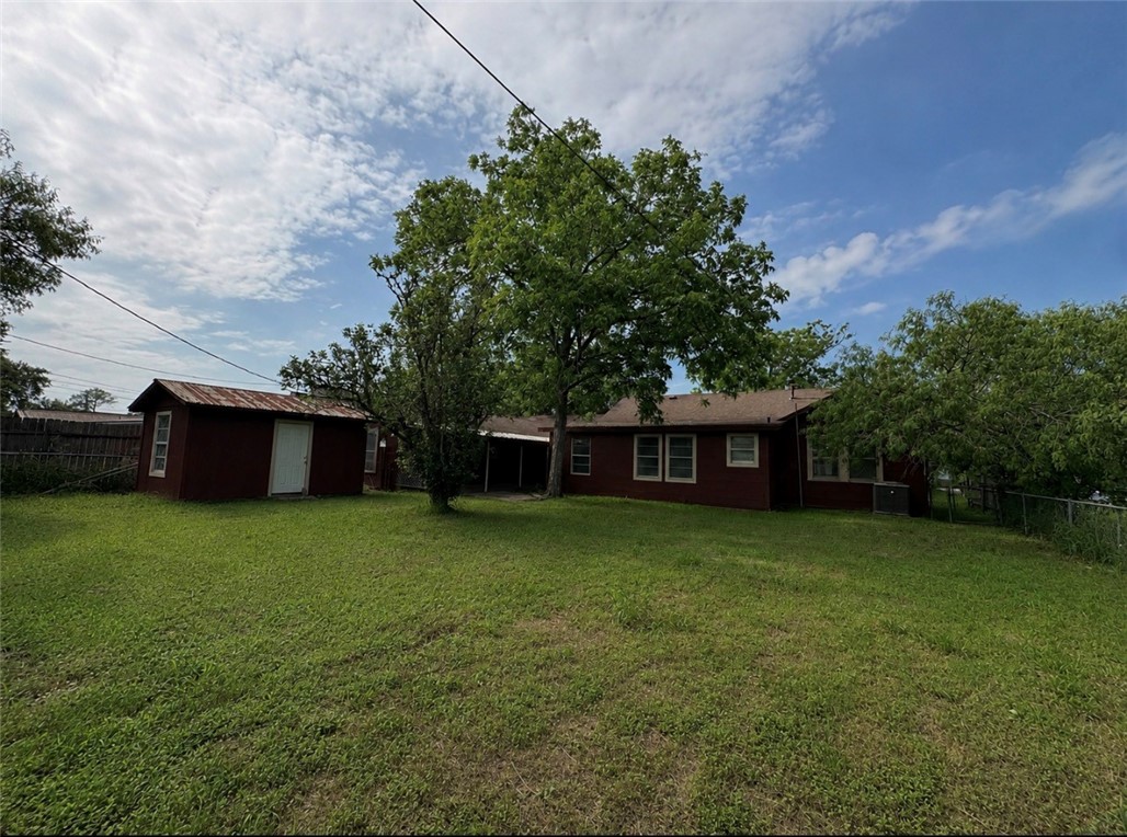 215 West Heard Street Refugio, TX 78377 - Photo 26 of 26