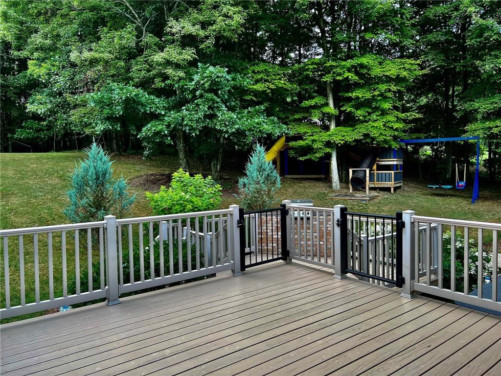 657 Fallecker Road Butler, PA 16002 - Photo 21 of 25