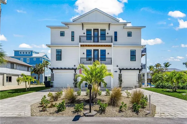 $3,499,000 | 5691 Marimin Drive, Bonita Springs, FL 34134