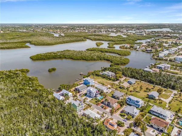 $3,499,000 | 5691 Marimin Drive, Bonita Springs, FL 34134