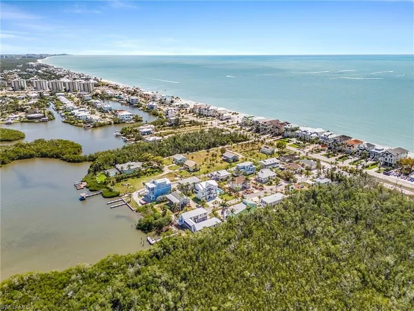$3,499,000 | 5691 Marimin Drive, Bonita Springs, FL 34134