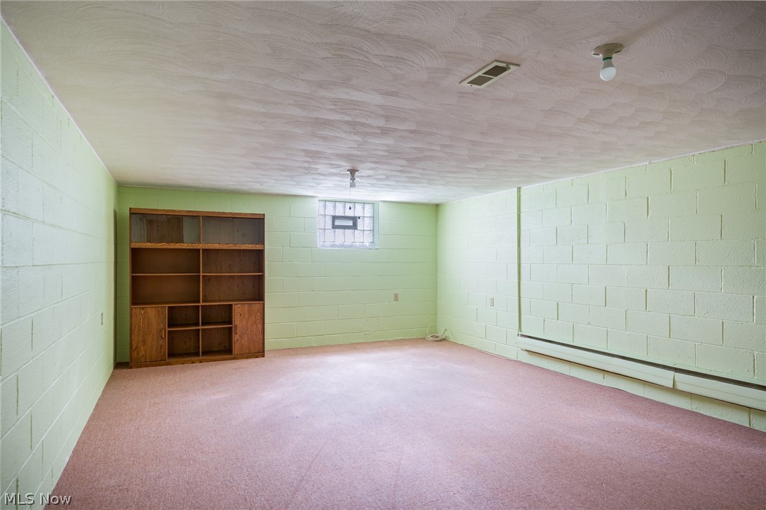 11671 Schreiber Road Valley View, OH 44125 - Photo 21 of 32 Gallery Image 21