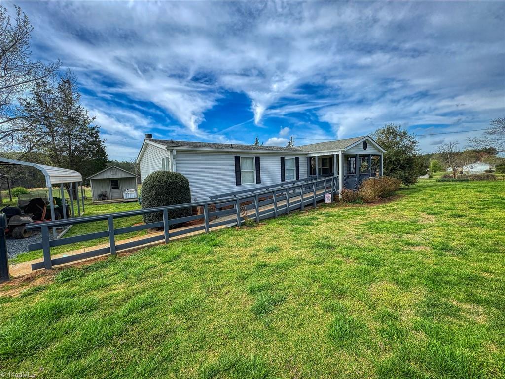 996 Surratt Road Denton, NC 27239 - Photo 1 of 34 Gallery Image 1