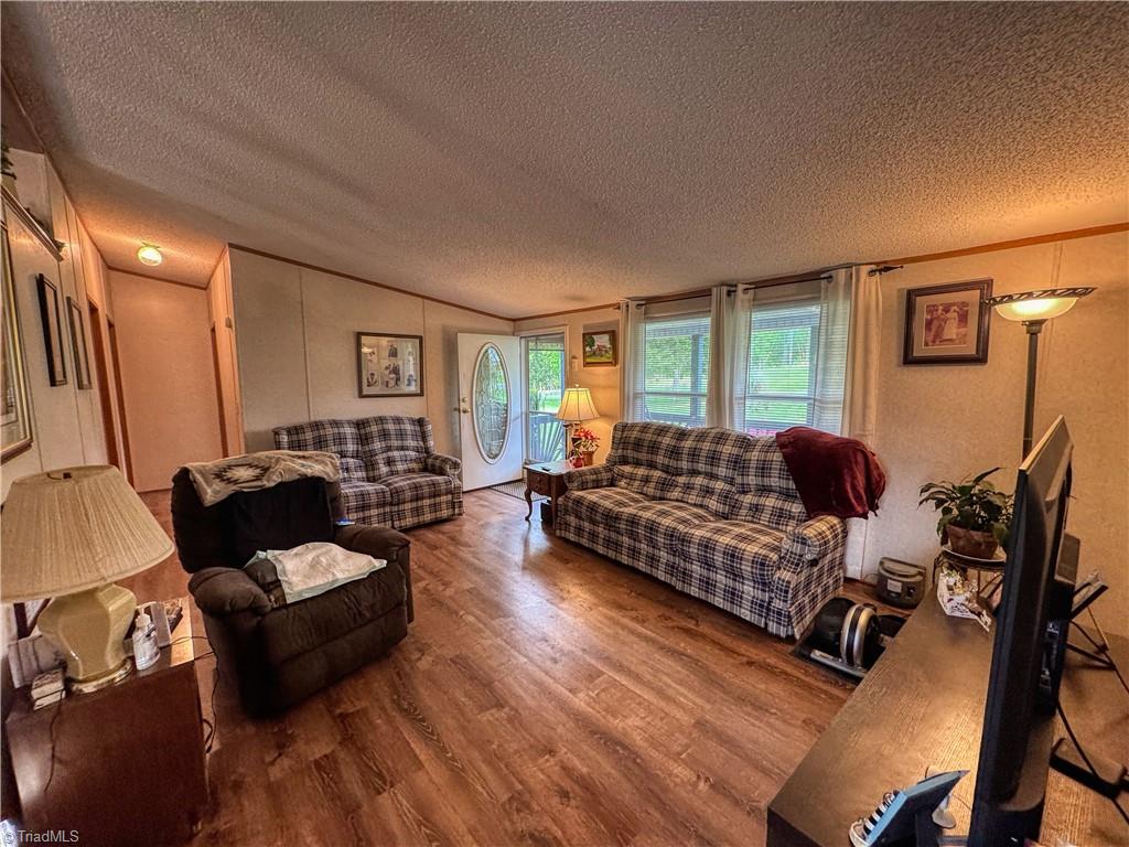 996 Surratt Road Denton, NC 27239 - Photo 11 of 34 Gallery Image 11