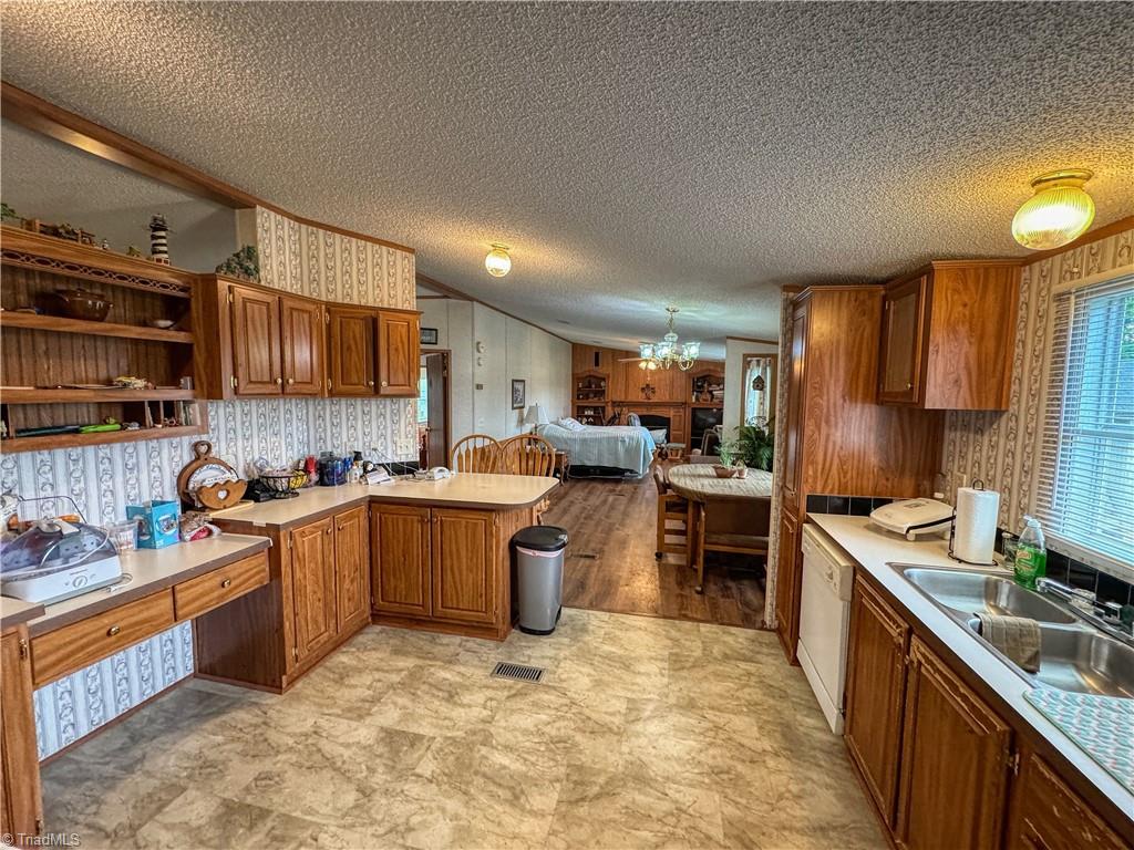 996 Surratt Road Denton, NC 27239 - Photo 19 of 34 Gallery Image 19