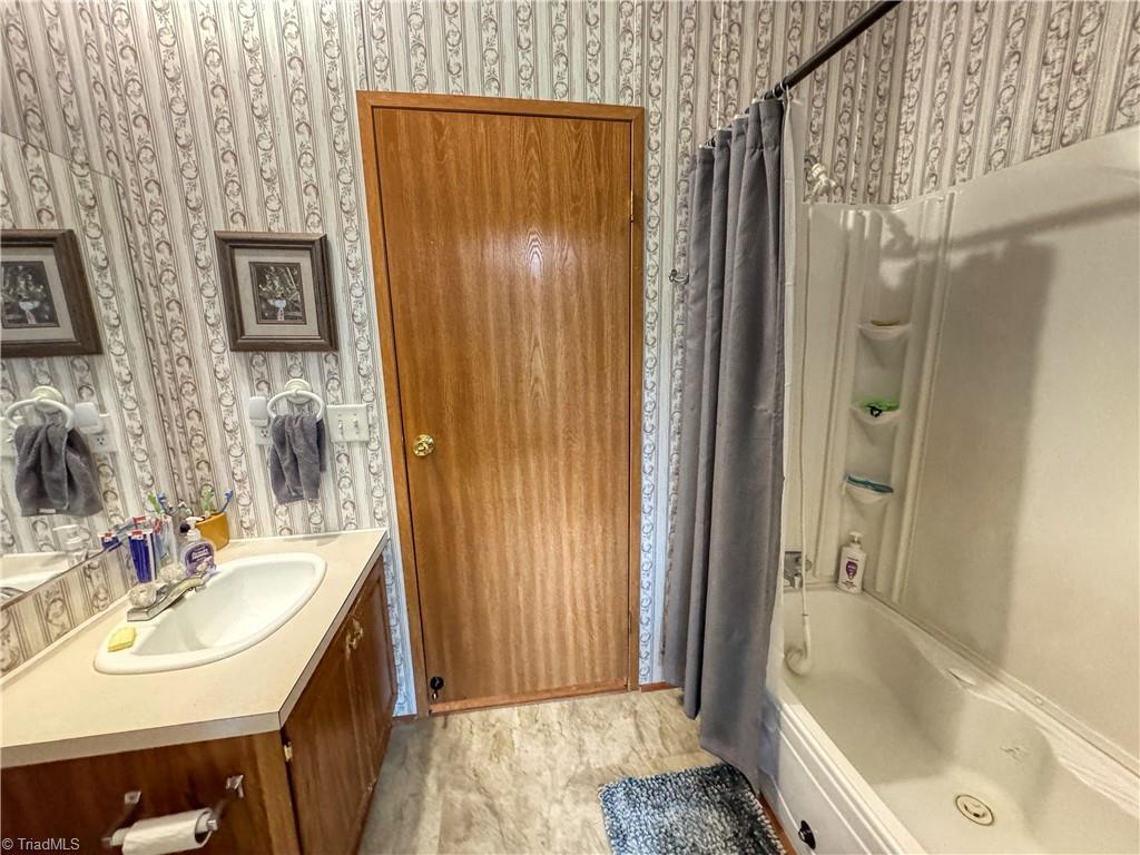 996 Surratt Road Denton, NC 27239 - Photo 25 of 34 Gallery Image 25