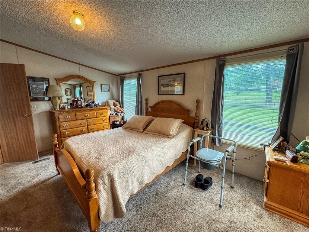 996 Surratt Road Denton, NC 27239 - Photo 28 of 34 Gallery Image 28