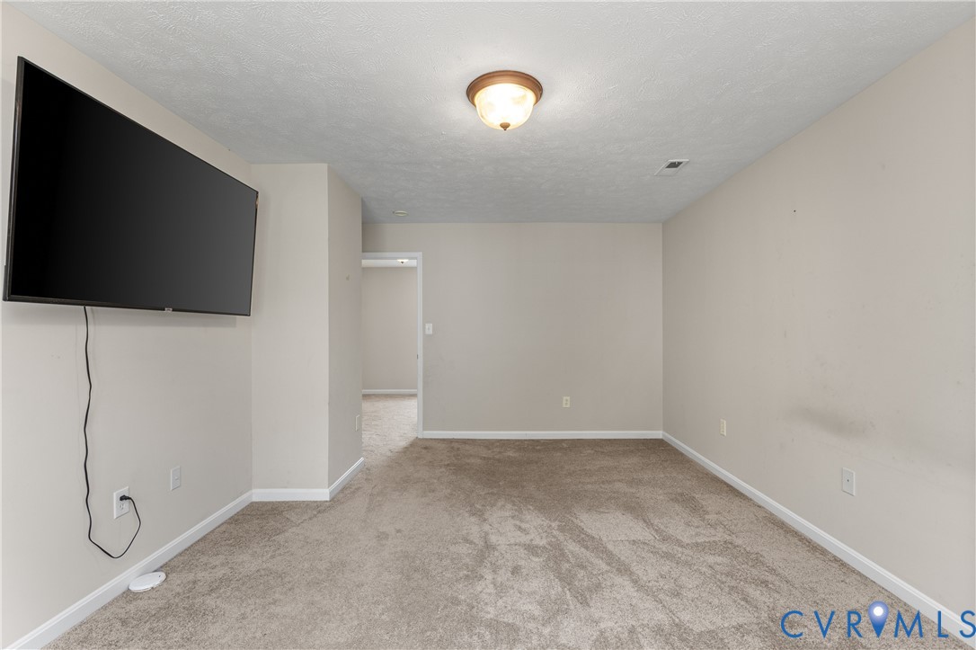 313 3rd Street Colonial Beach, VA 22443 - Photo 23 of 43