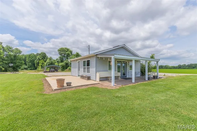 $289,900 | 1001 Old Highway 67, Neelyville, MO 63954