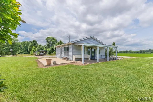 $289,900 | 1001 Old Highway 67, Neelyville, MO 63954