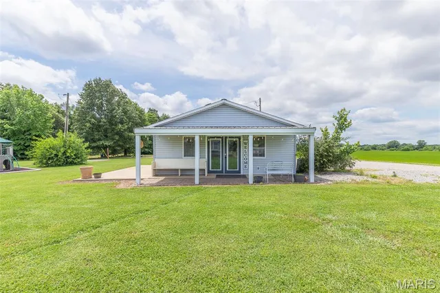 $289,900 | 1001 Old Highway 67, Neelyville, MO 63954