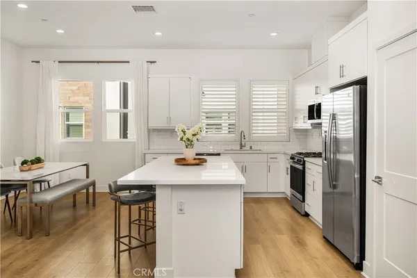 $799,000 | 935 East Mason Lane, Unit 52, Anaheim, CA 92805