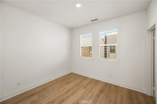 $799,000 | 935 East Mason Lane, Unit 52, Anaheim, CA 92805