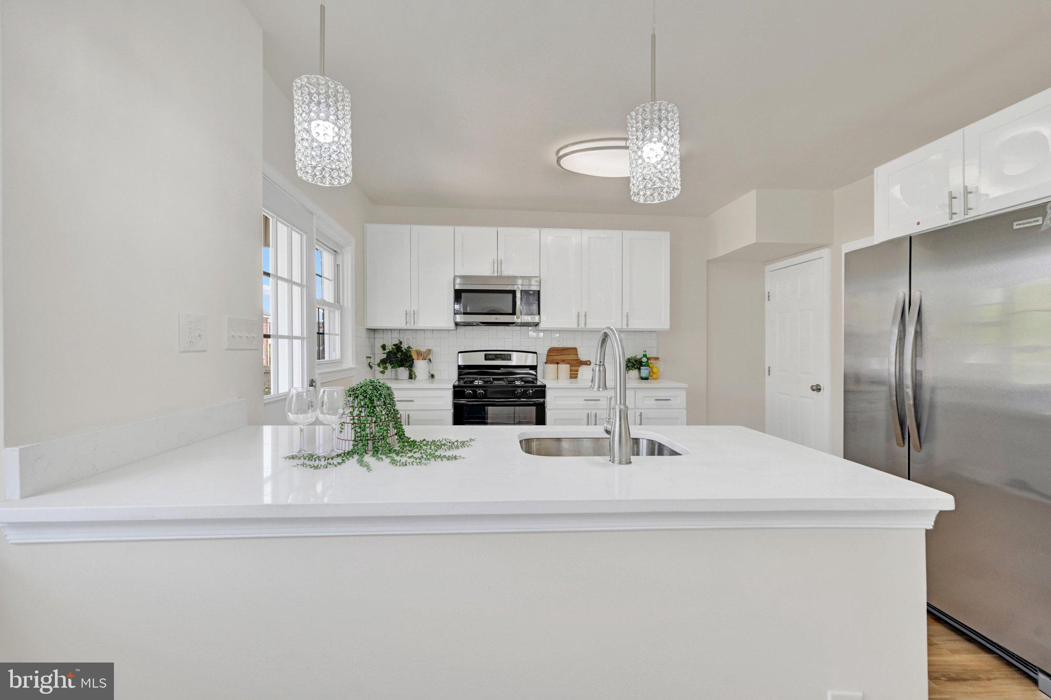 5829 The Alameda Baltimore, MD 21239 - Photo 9 of 27