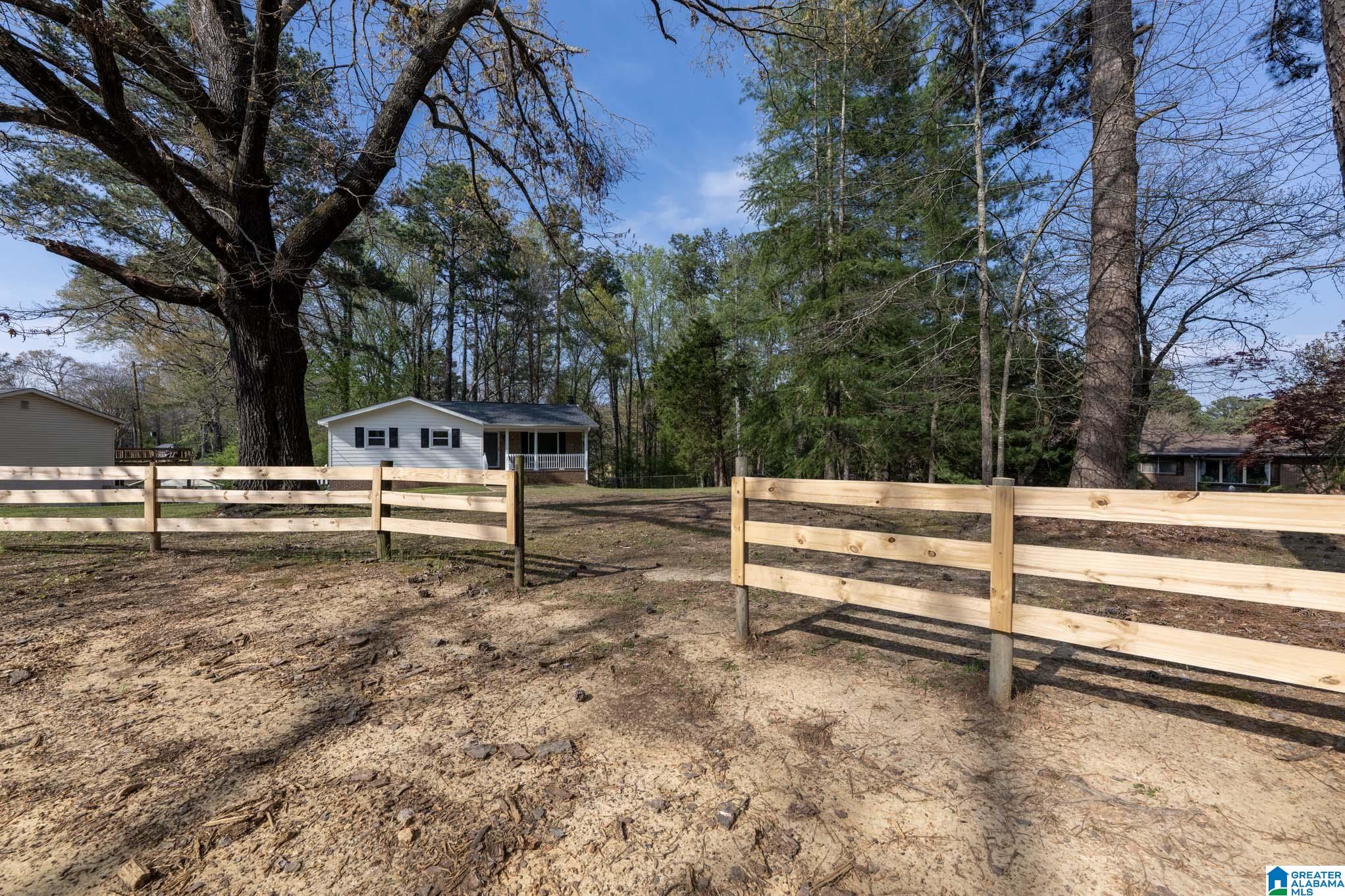 2631 N Road Gardendale, AL 35071 - Photo 2 of 35 Gallery Image 2
