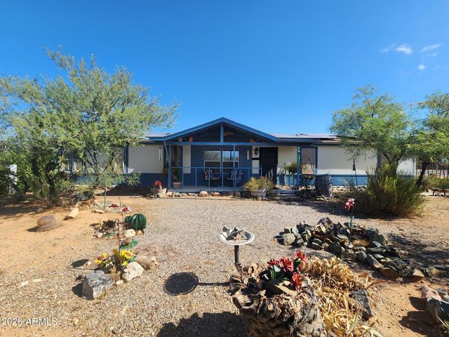 $329,900 | 22780 Sunrise Road, Congress, AZ 85332