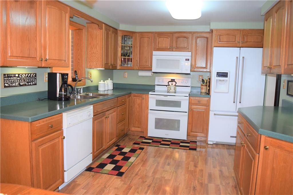 382 Pleasant Valley Road Bulger, PA 15019 - Photo 2 of 25 Gallery Image 2
