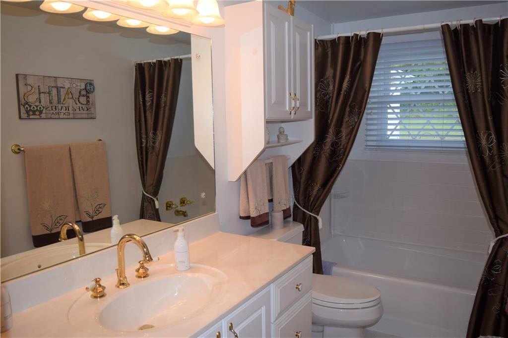382 Pleasant Valley Road Bulger, PA 15019 - Photo 14 of 25 Gallery Image 14