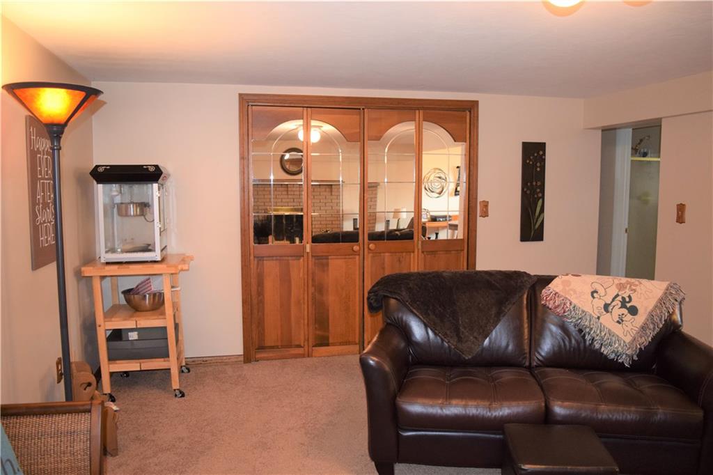 382 Pleasant Valley Road Bulger, PA 15019 - Photo 17 of 25 Gallery Image 17