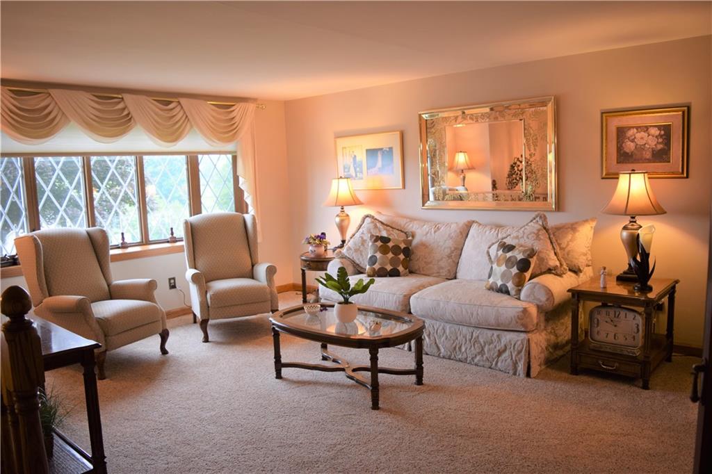 382 Pleasant Valley Road Bulger, PA 15019 - Photo 6 of 25 Gallery Image 6
