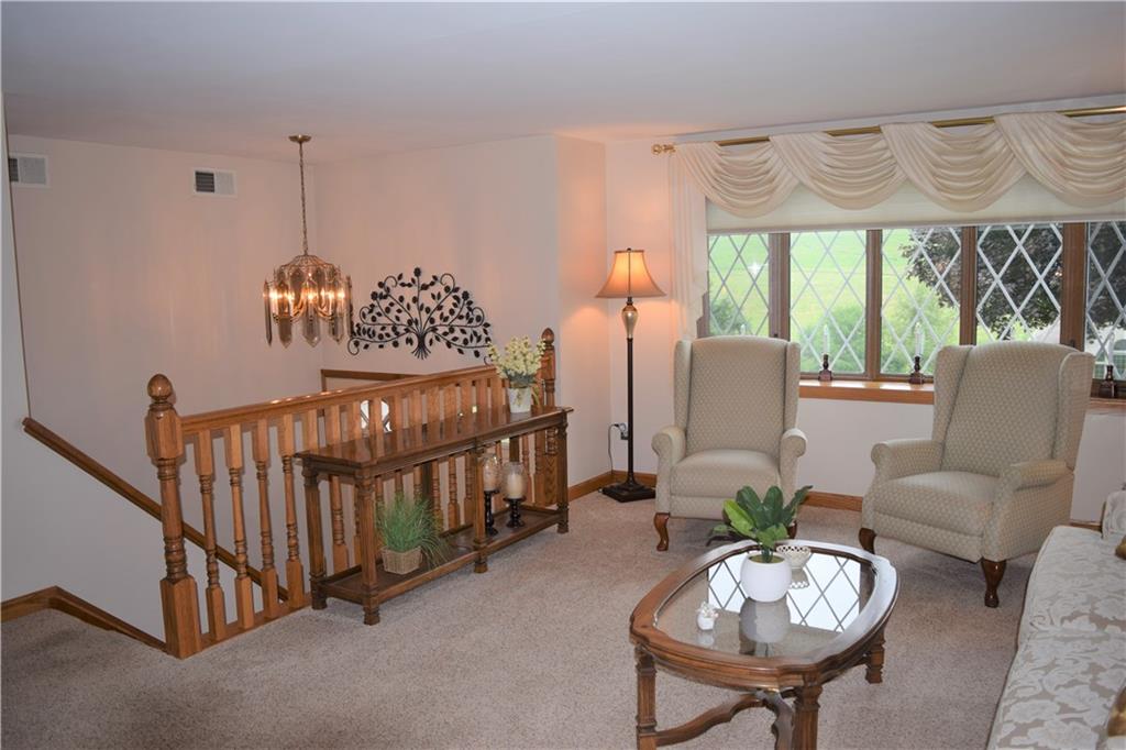 382 Pleasant Valley Road Bulger, PA 15019 - Photo 7 of 25 Gallery Image 7
