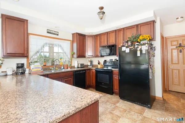 $749,900 | 234 Pole Bridge Road, Woodstock, CT 06281