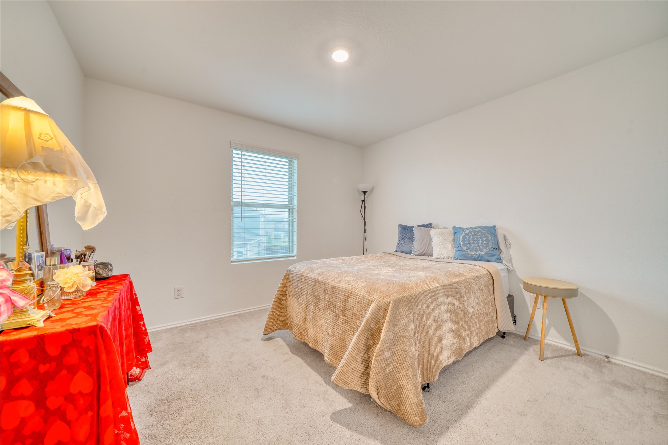 184 Kelly Street Angleton, TX 77515 - Photo 13 of 19 Second bedroom