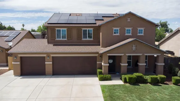 $539,900 | 5837 East Platt Avenue, Fresno, CA 93727