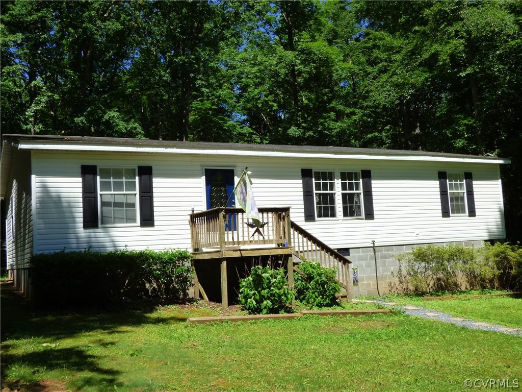 1988 Cook Road Powhatan, VA 23139 - Photo 1 of 24 Gallery Image 1