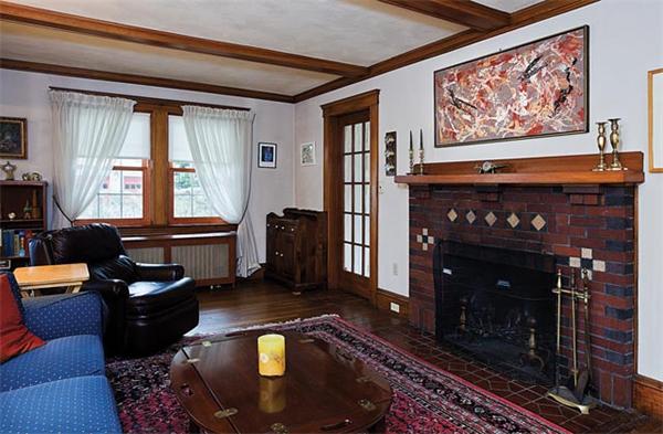 14 Llewellyn Road Newton, MA 02465 - Photo 2 of 6