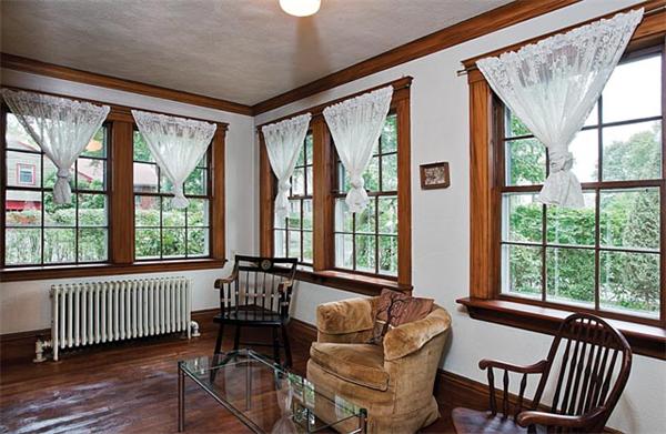 14 Llewellyn Road Newton, MA 02465 - Photo 5 of 6