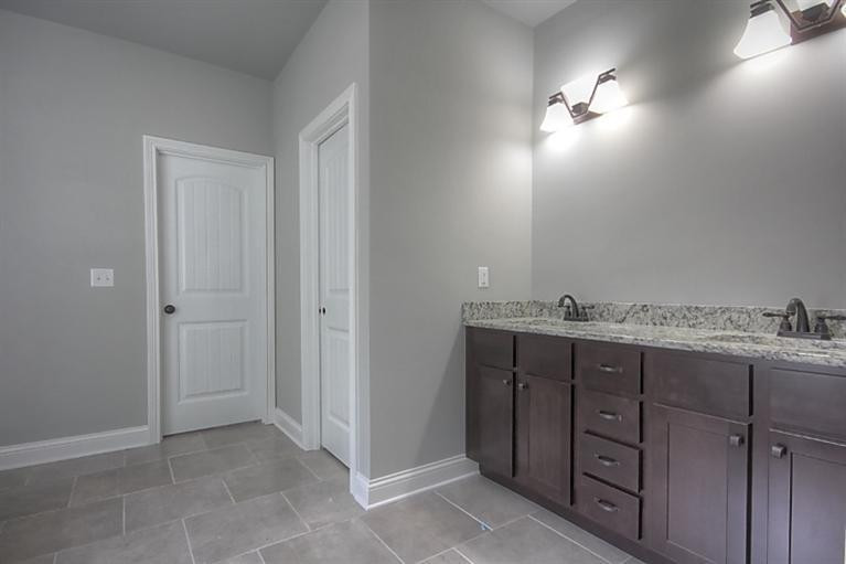 4052 Greentree Road Versailles, KY 40383 - Photo 21 of 32 Photo 21