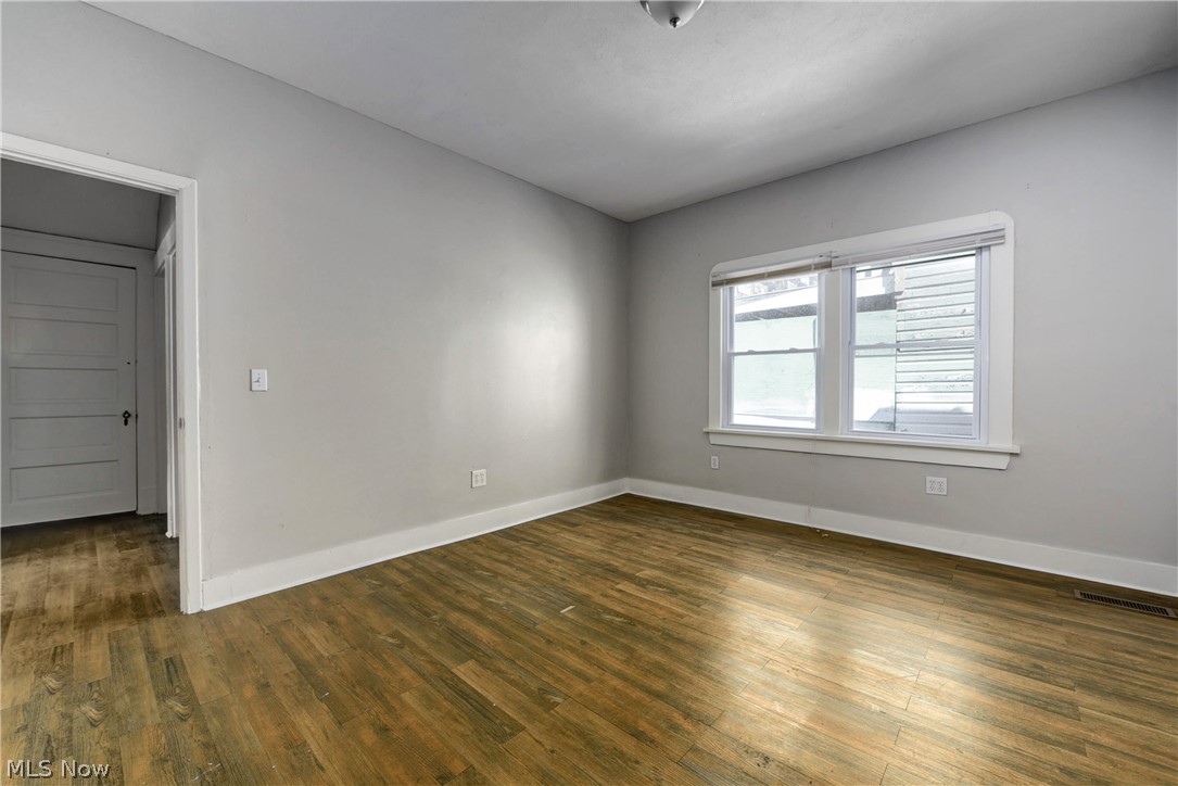 3390 Fulton Road Cleveland, OH 44109 - Photo 43 of 50 Vacant 2 bed + bonus room could rent for $900
