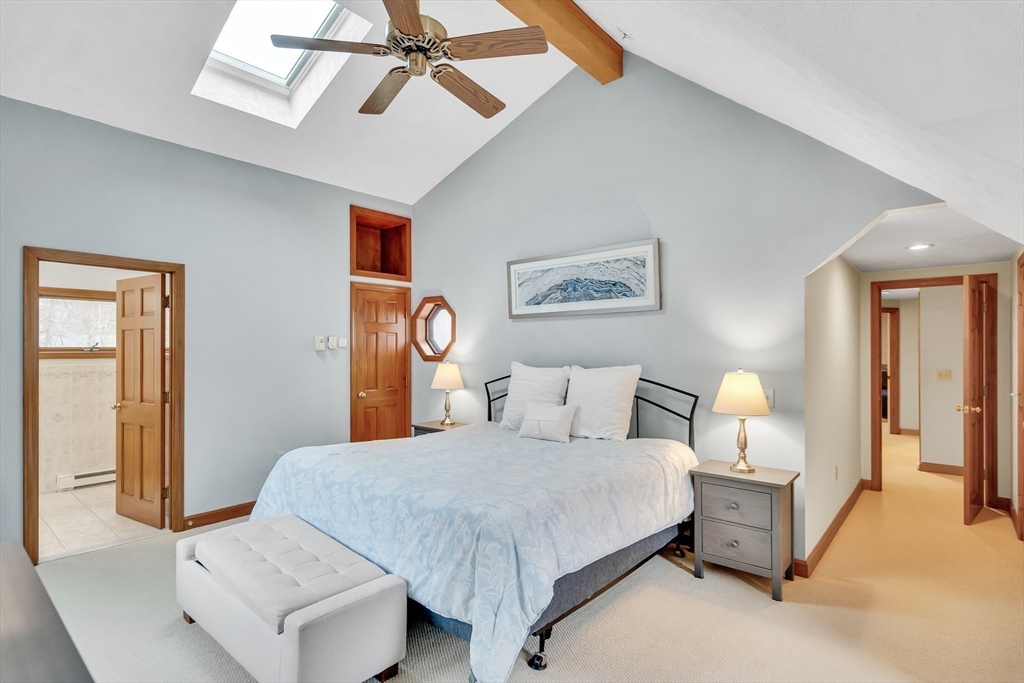 11 Violet Road Burlington, MA 01803 - Photo 14 of 25