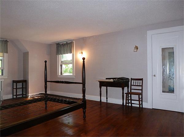 146 Arvilla Street Springfield, MA 01118 - Photo 15 of 22
