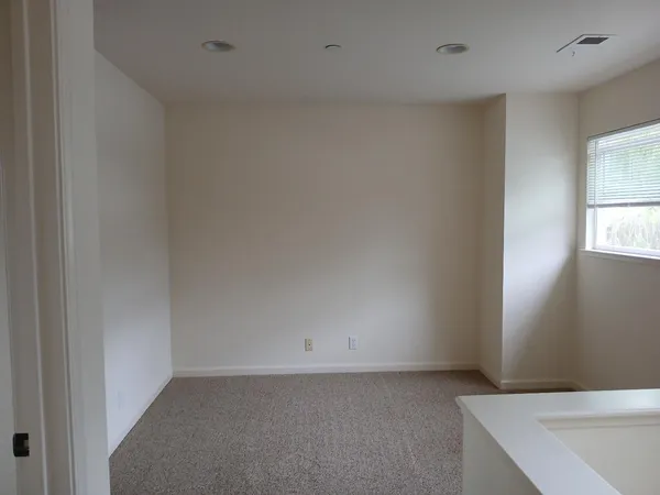 $3,300 | 410 Coronado Street, El Granada, CA 94018