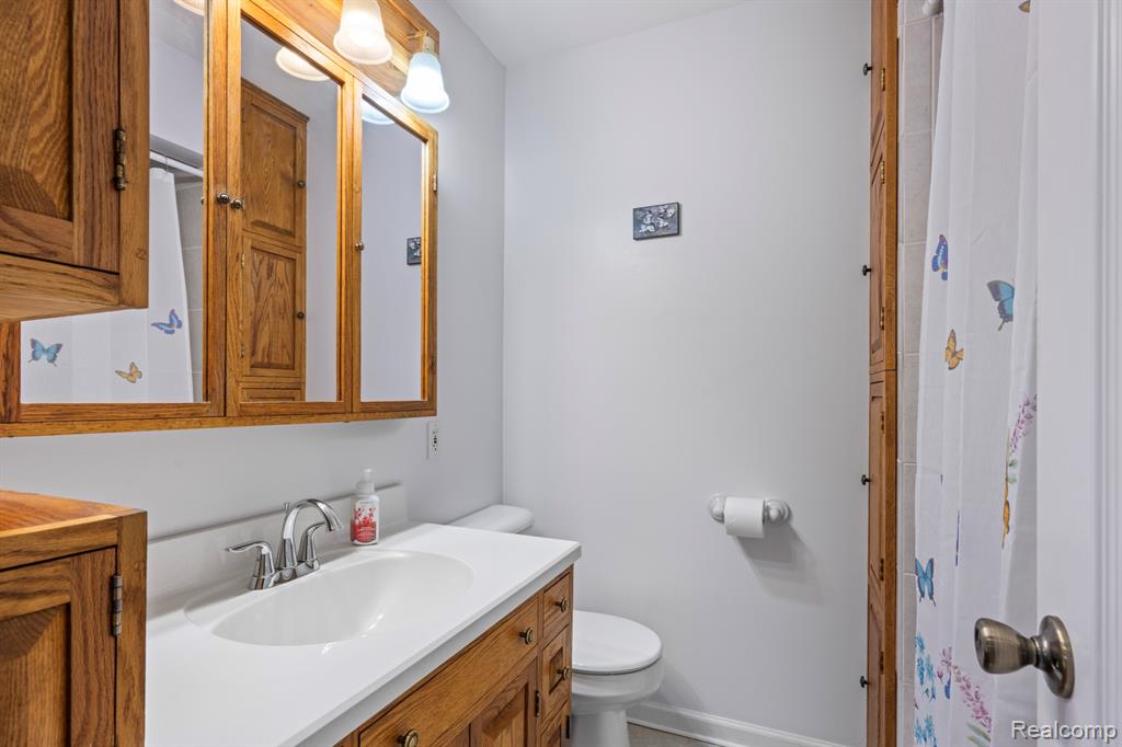 11270 Odell Road Linden, MI 48451 - Photo 23 of 64