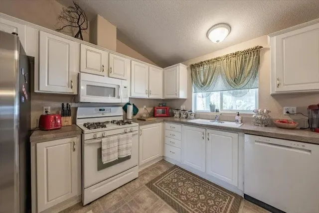 $130,000 | 46041 Road 415, Unit 184, Coarsegold, CA 93614